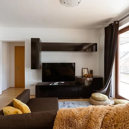 Sunny Penthouse Front Of Szimpla Kert Appartement *