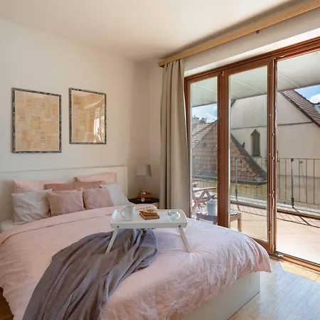 Sunny Penthouse Front Of Szimpla Kert